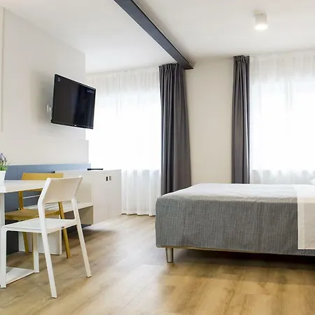 Πανσιόν Casa Beccherie Λατζίζε